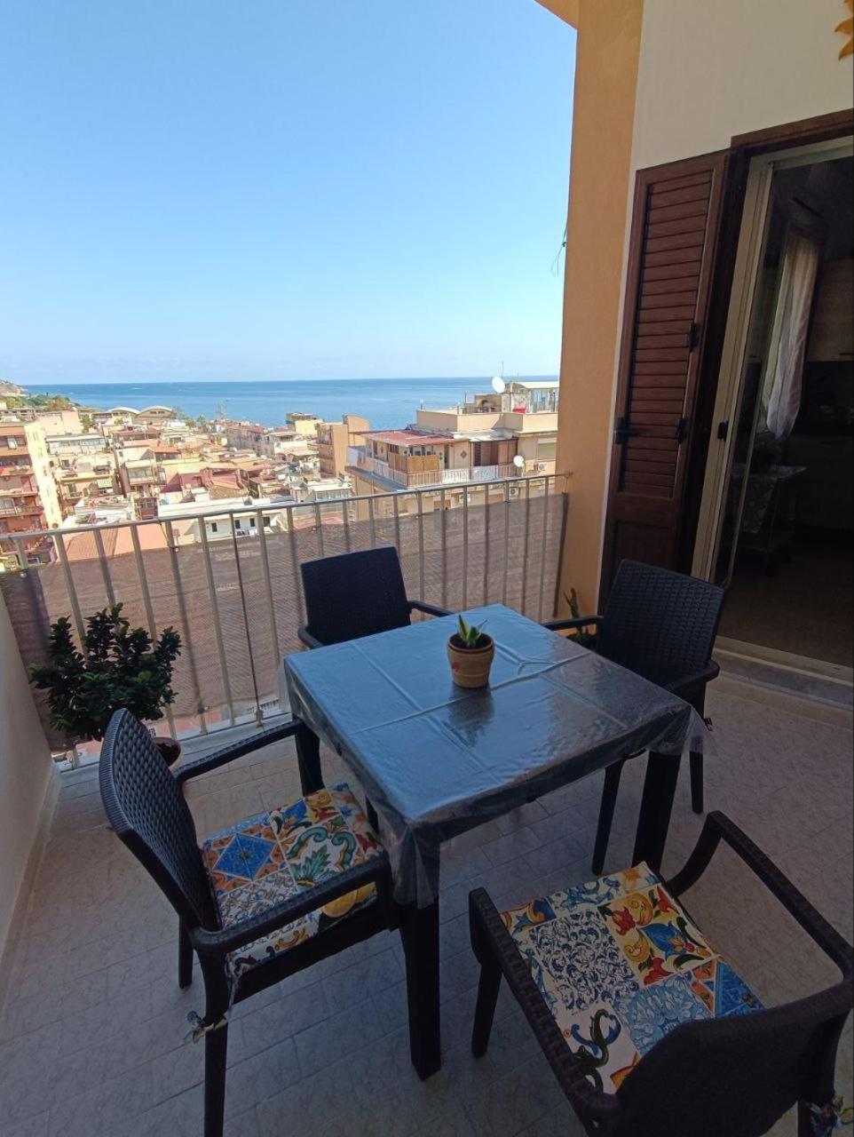 Appartement Rineddahouse Arenella - Vista Mare Panoramica A Palermo Con Parcheggio Privato Extérieur photo