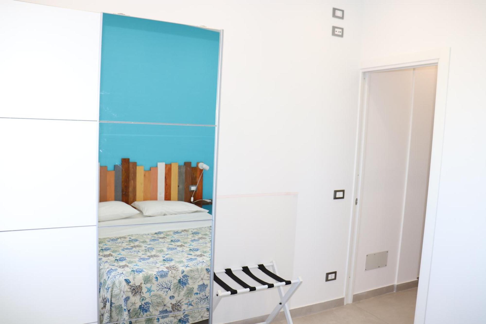 Appartement Rineddahouse Arenella - Vista Mare Panoramica A Palermo Con Parcheggio Privato Extérieur photo